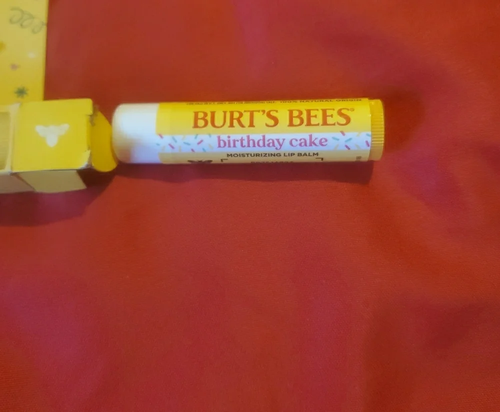 Burt's Bees Birthday Cake Moisturizing Lip Balm New